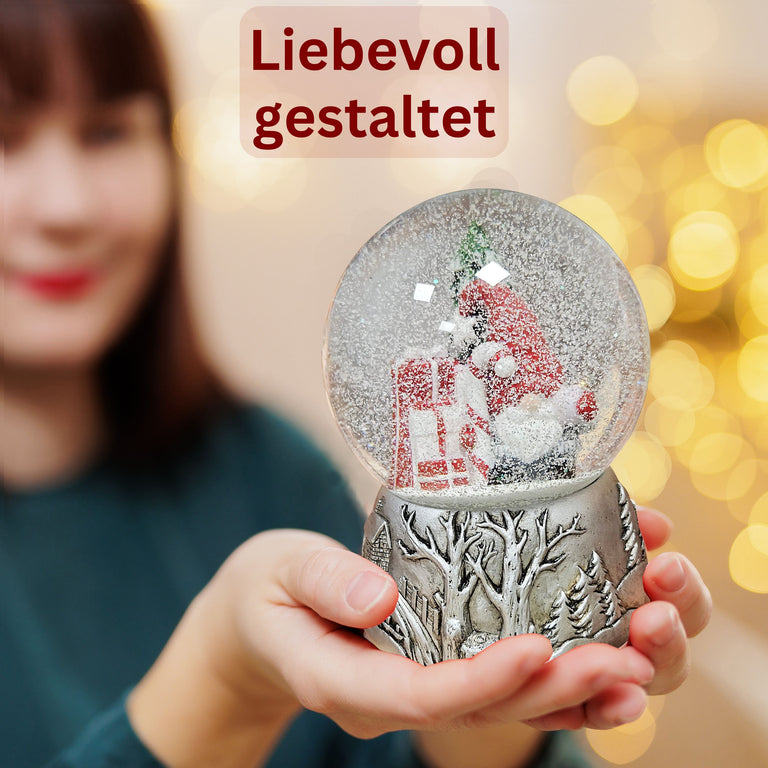 Nostalgische Schneekugel Weihnachtswichtel Silber Landschaft 100 mm Durchmesser mit Spieluhr
