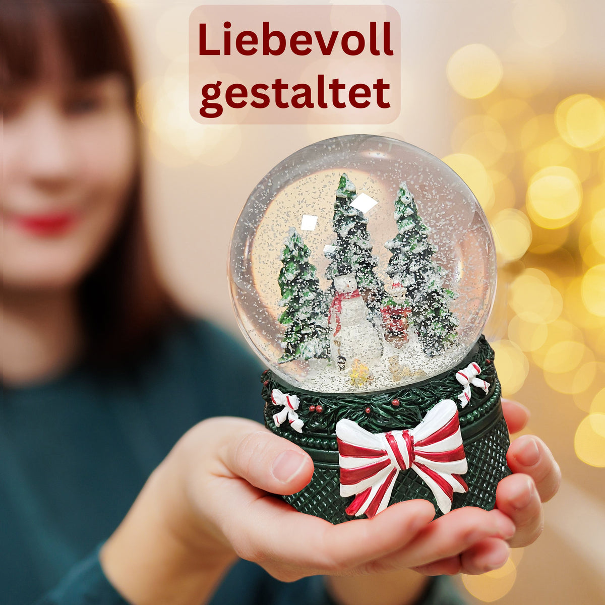 Nostalgische Schneekugel Schneemann steht auf Weihnachtsdekor grün 100 mm Durchmesser mit Spieluhr