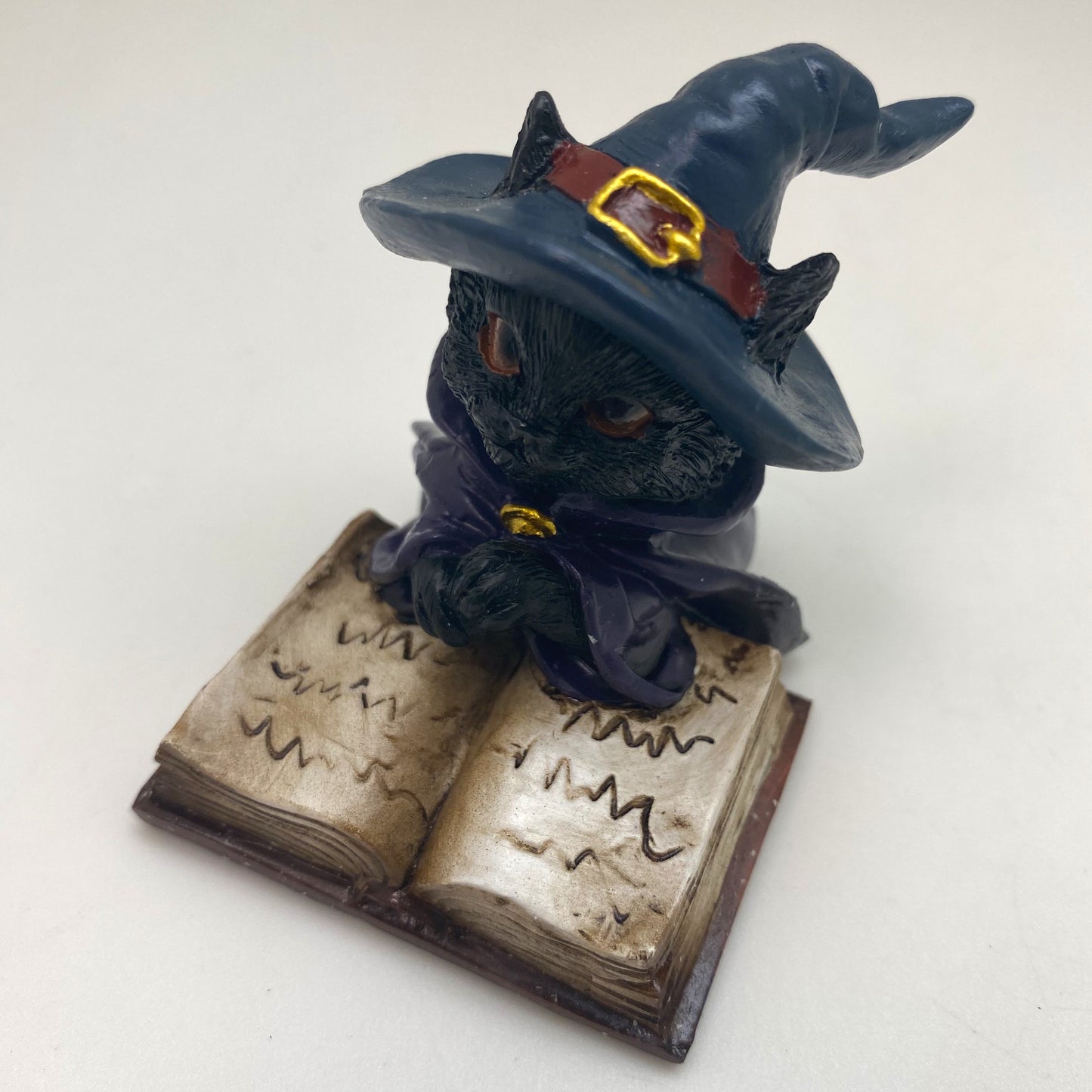 Innenmodell "Schwarze Katze mit blauen Hut" - 50 x 70 mm