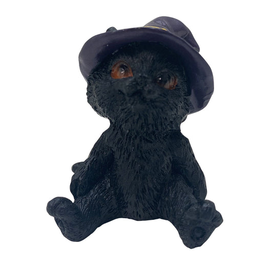 Hexen-Katzen Figur "breit sitzend mit lila Hut" - 55 x 65 mm - Schneekugelhaus