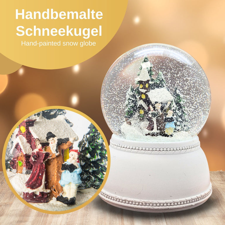 Nostalgische Schneekugel Weihnachtsspaziergang auf Sockel weiß Nostalgie 100 mm Durchmesser mit Spieluhr - Schneekugelhaus