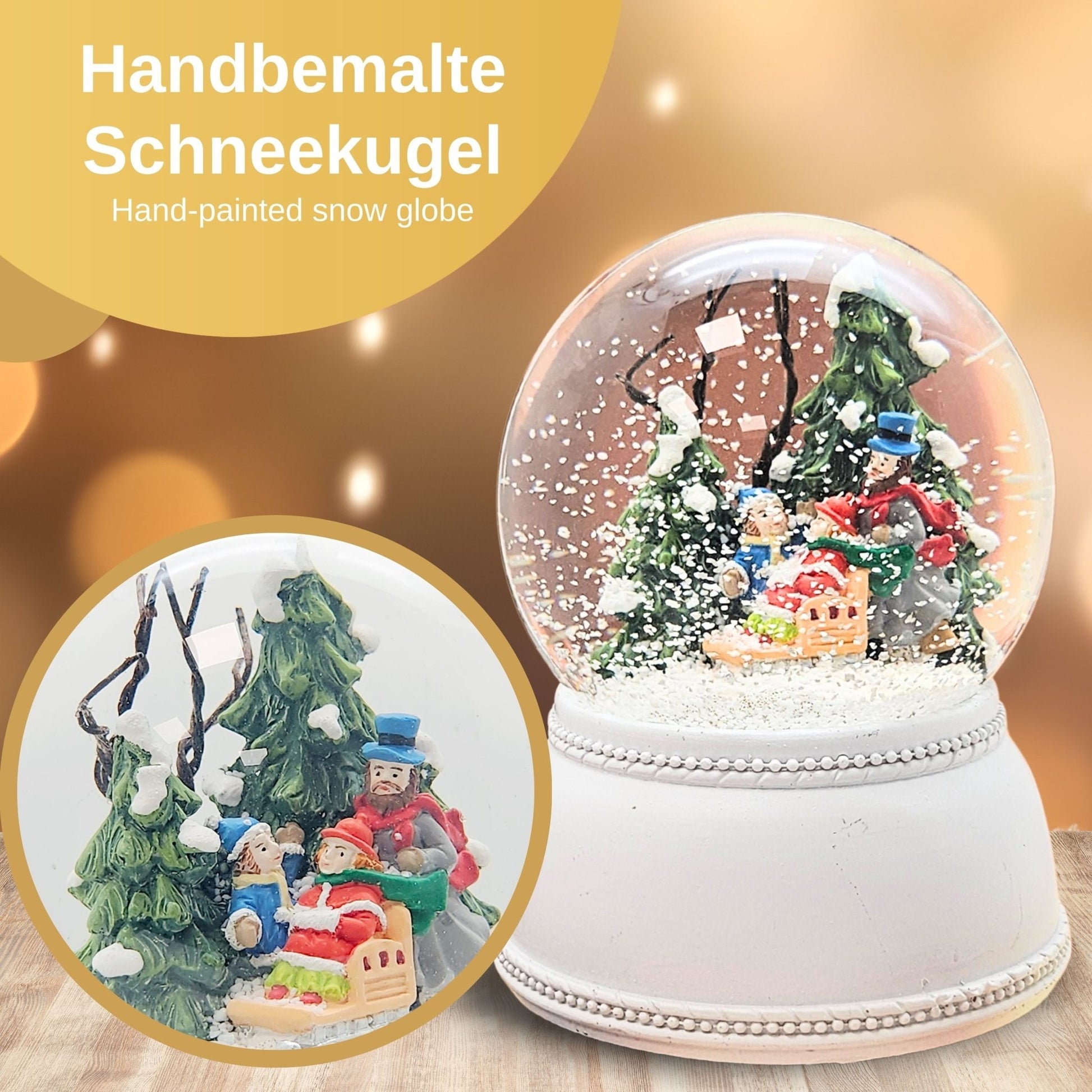 Schneekugel Familie Winterspaziergang auf Sockel weiß nostalgisch 100 mm Durchmesser mit Spieluhr - Schneekugelhaus